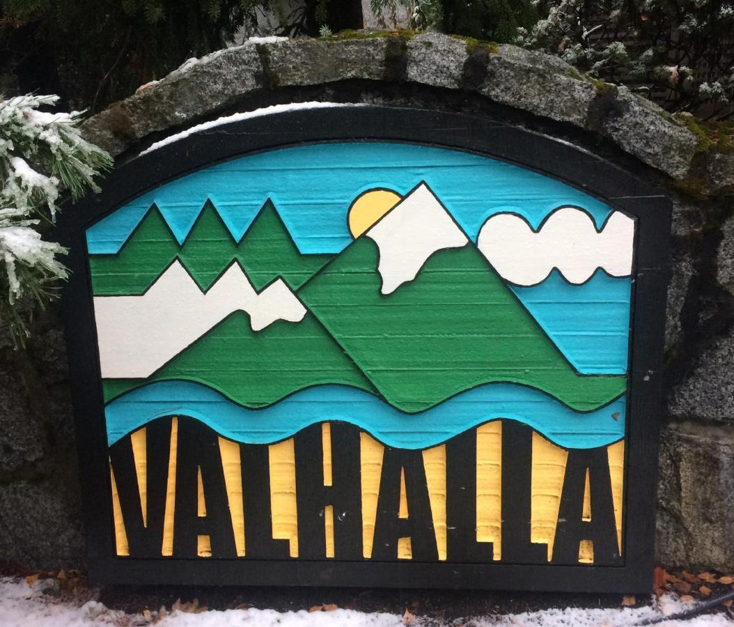 Valhalla Vacations At Уистлер Экстерьер фото