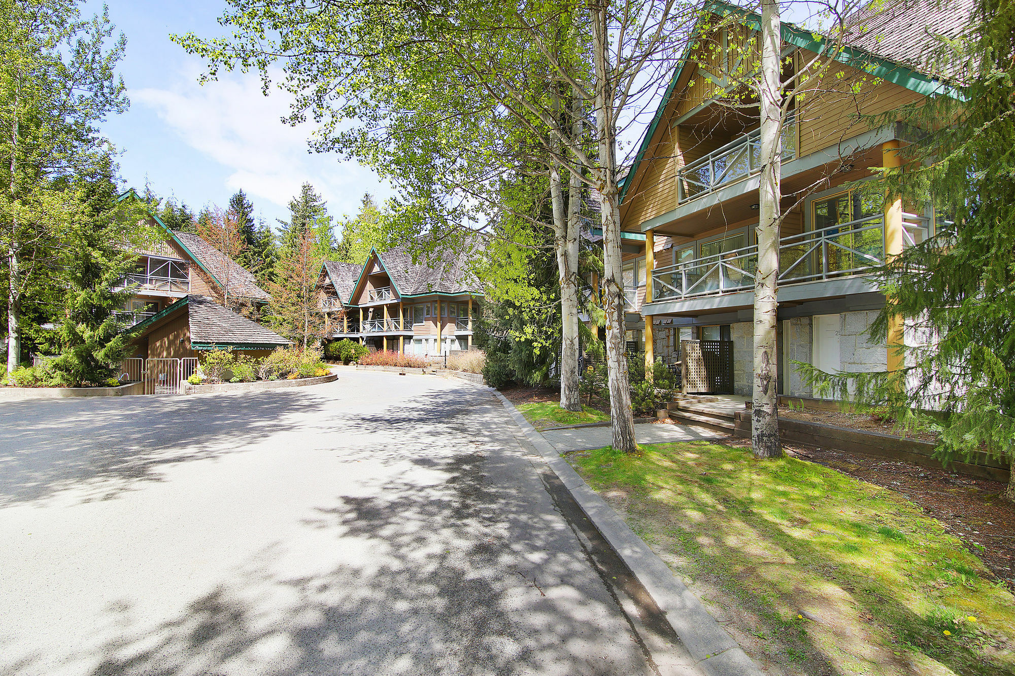 Valhalla Vacations At Уистлер Экстерьер фото